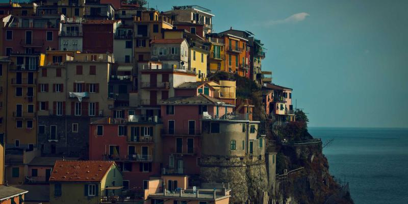 重塑数字信任边界：基于区块链的去中心化身份认证与访问控制革命